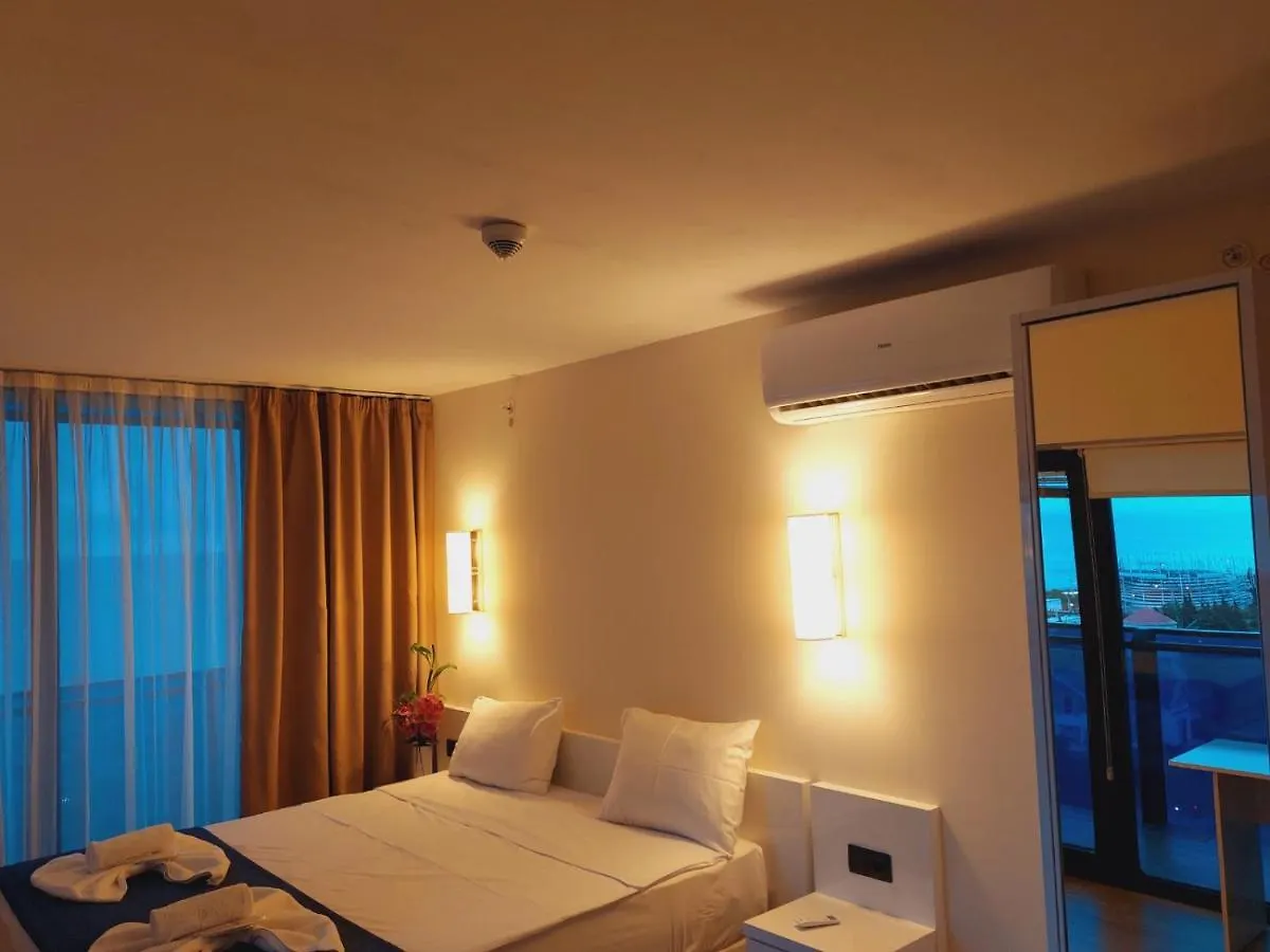 Orbi Apartment In Batumi 0*,
