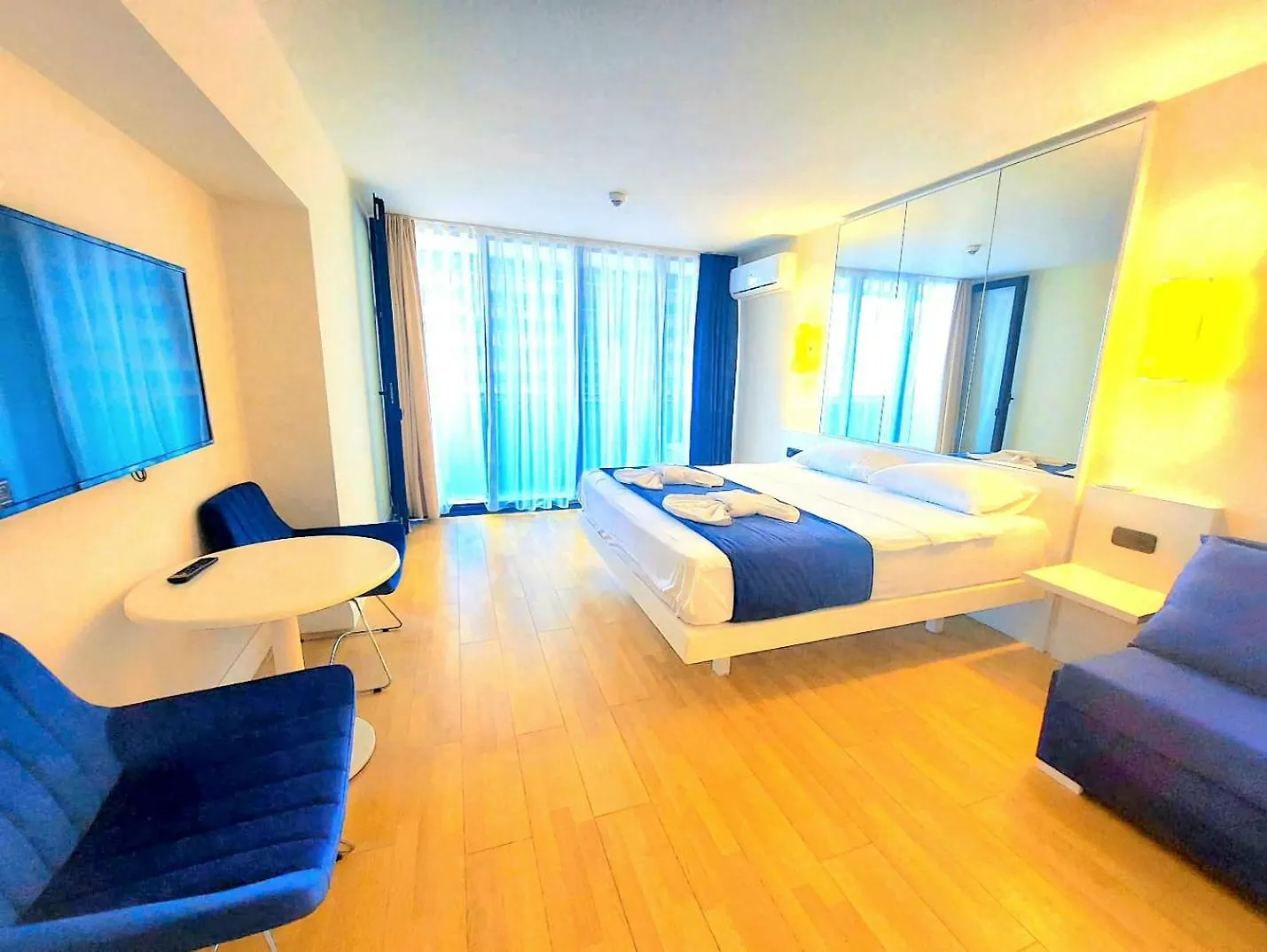 Orbi Apartment In Batumi