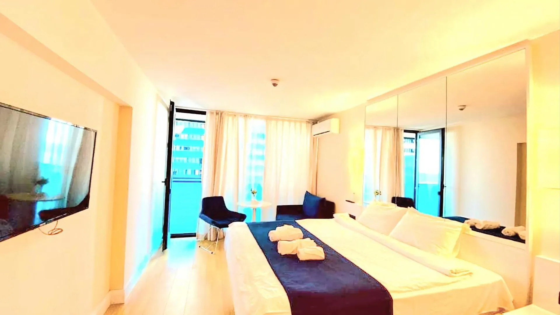 Orbi Apartment In Batumi