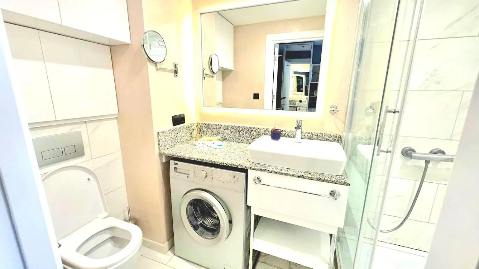 Orbi Apartment In Batumi